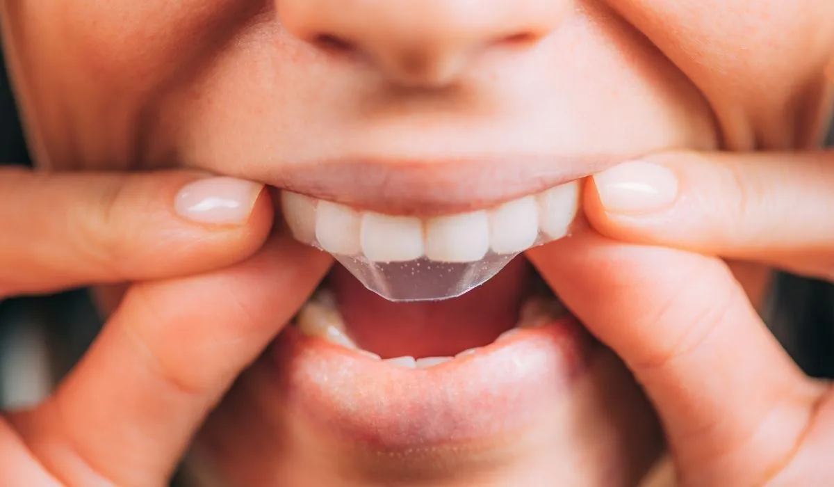 28477 clean teeth
