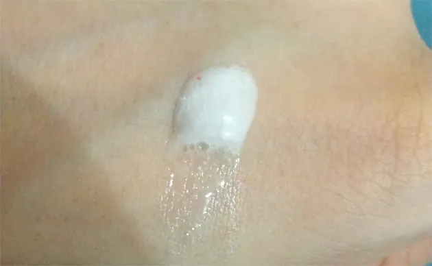 28615 ponds whitening foam routine