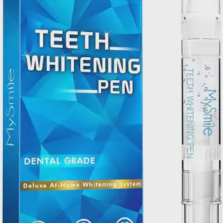 /img/28665-teeth-whitening-pen-routine.webp